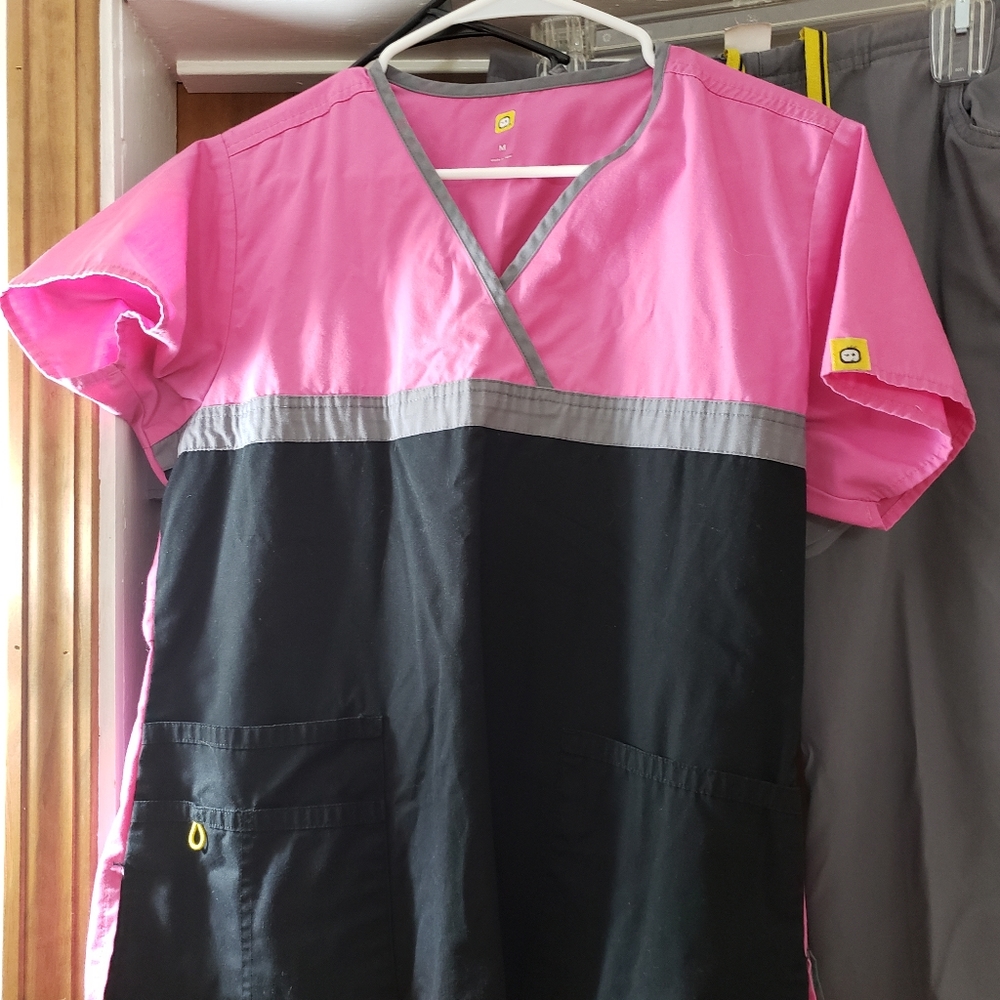 USED* Wonderwink scrubs